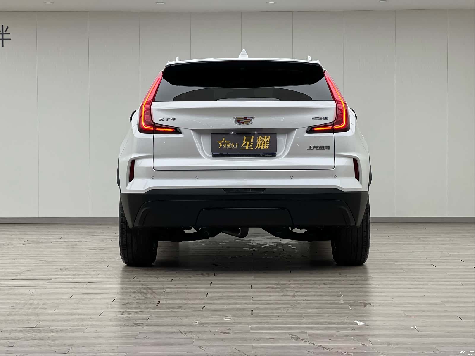 Cadillac XT4, 2025 22