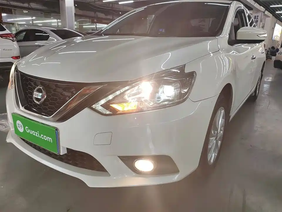 Nissan Xuan Yi