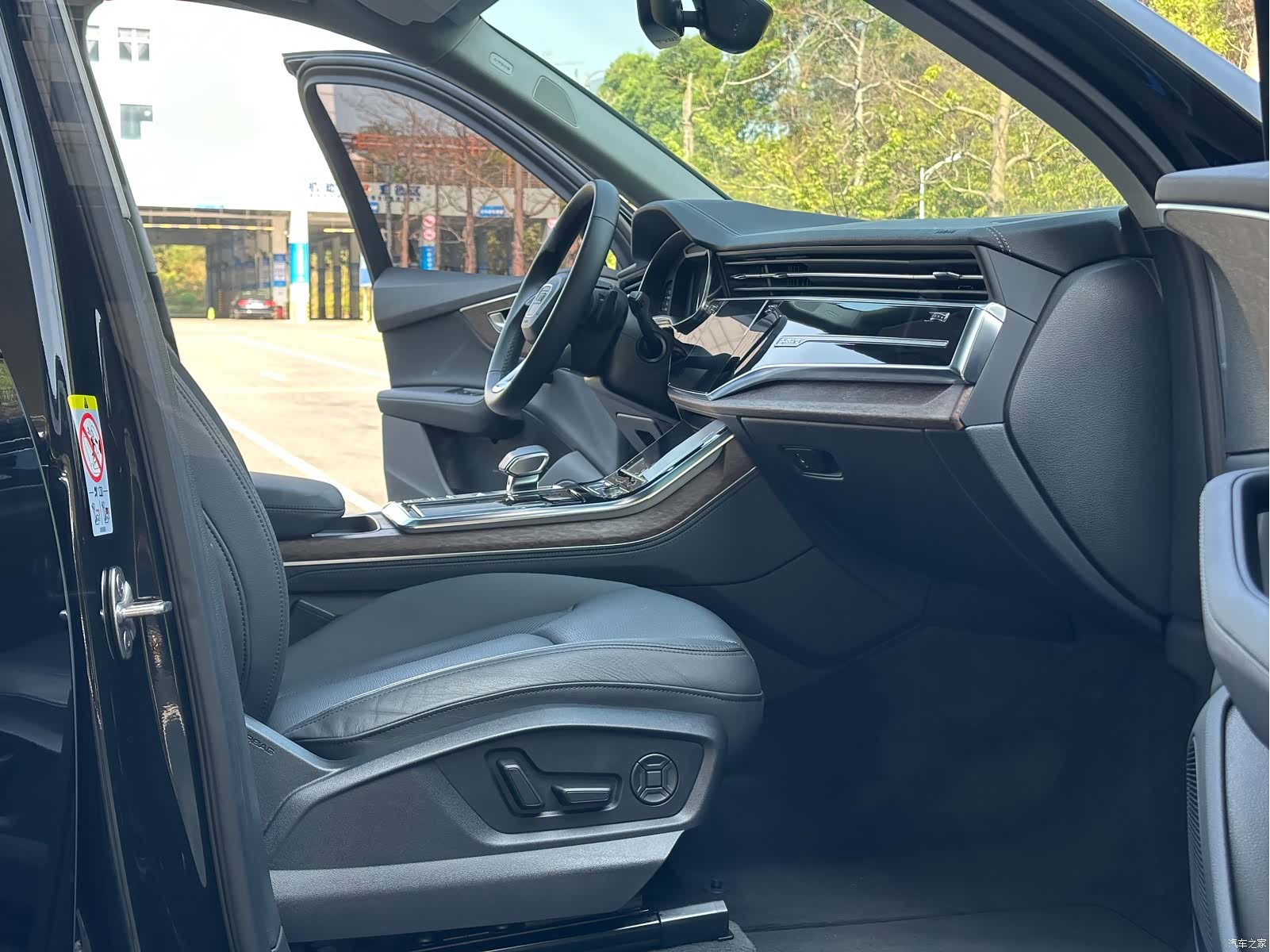 Audi Q7, 2024 7