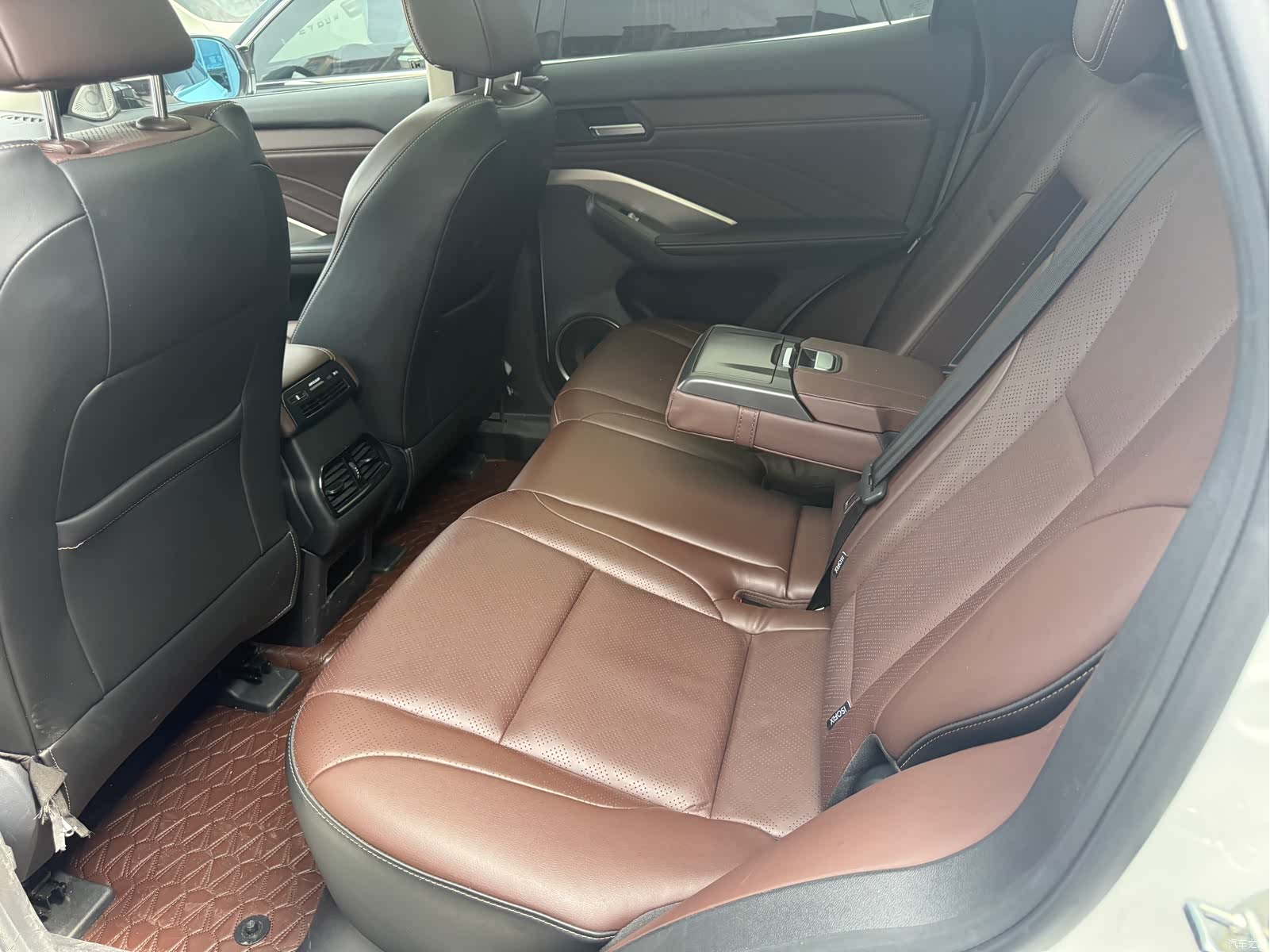 WEY VV6, 2019 12