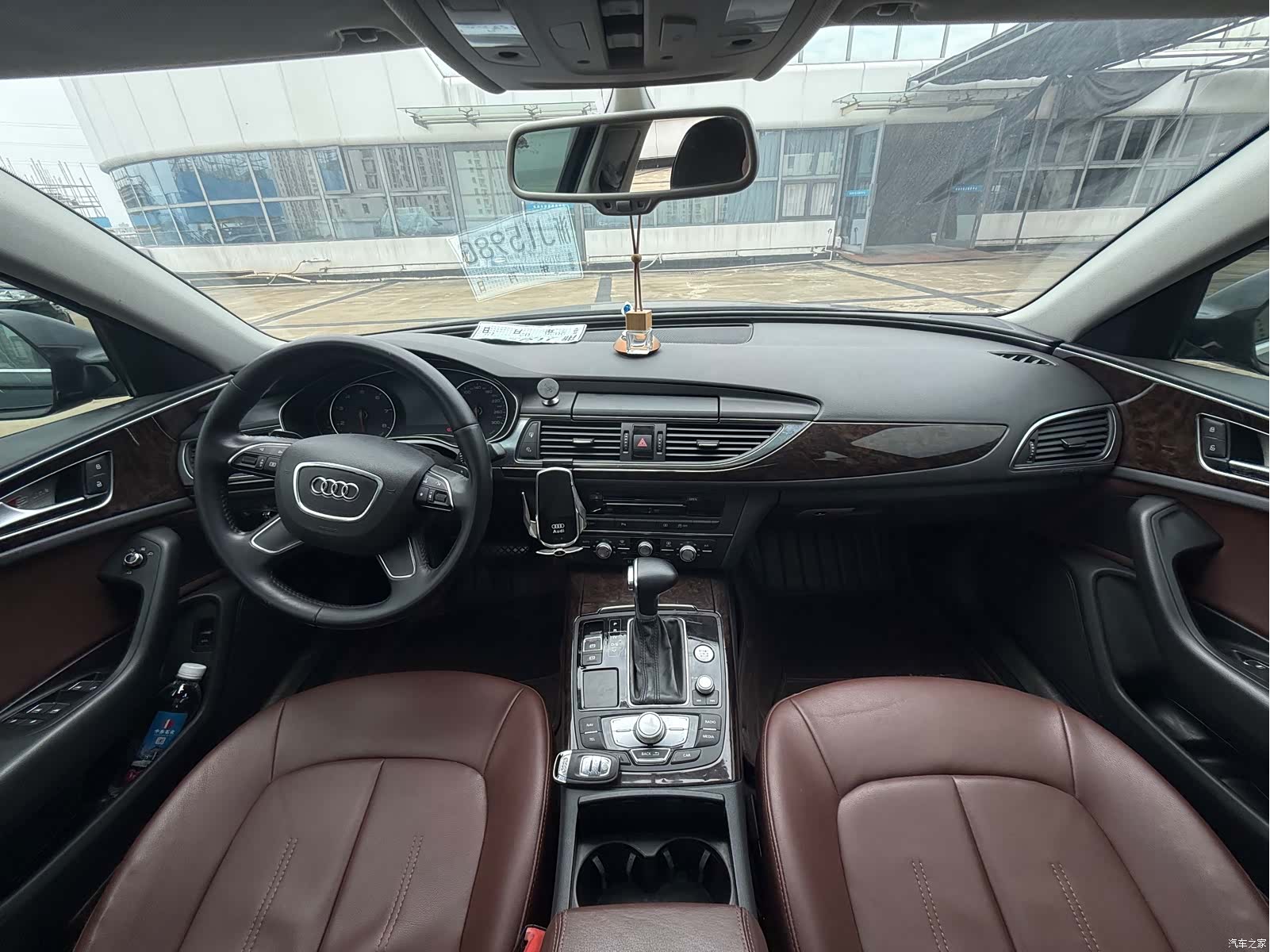 Audi A6L, 2016 4