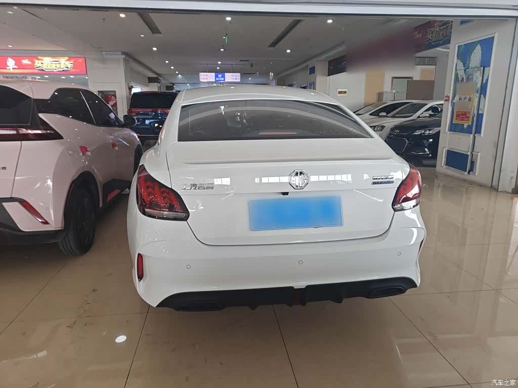 MG MG5, 2023 12