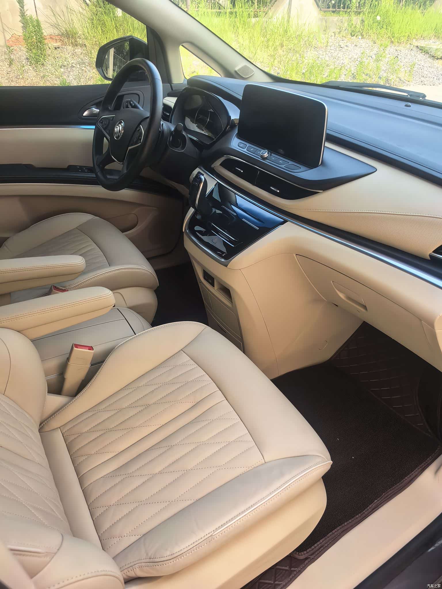Buick GL8, 2023 13