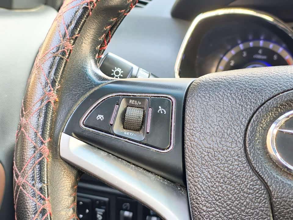 JAC Ruifeng S5 JAC Ruifeng S5