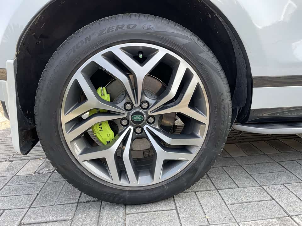 Land Rover Range Rover Aurora