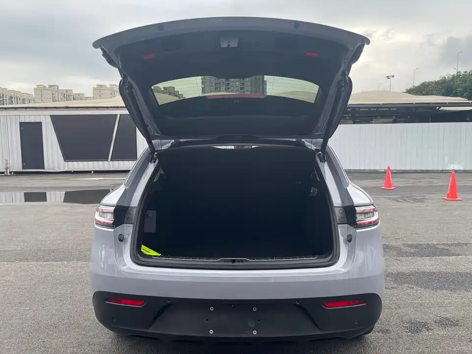 HarmonyOS Ask the world M5