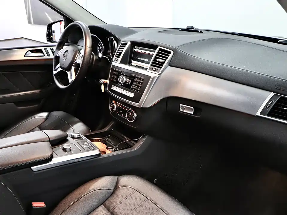 Mercedes-Benz GL grade