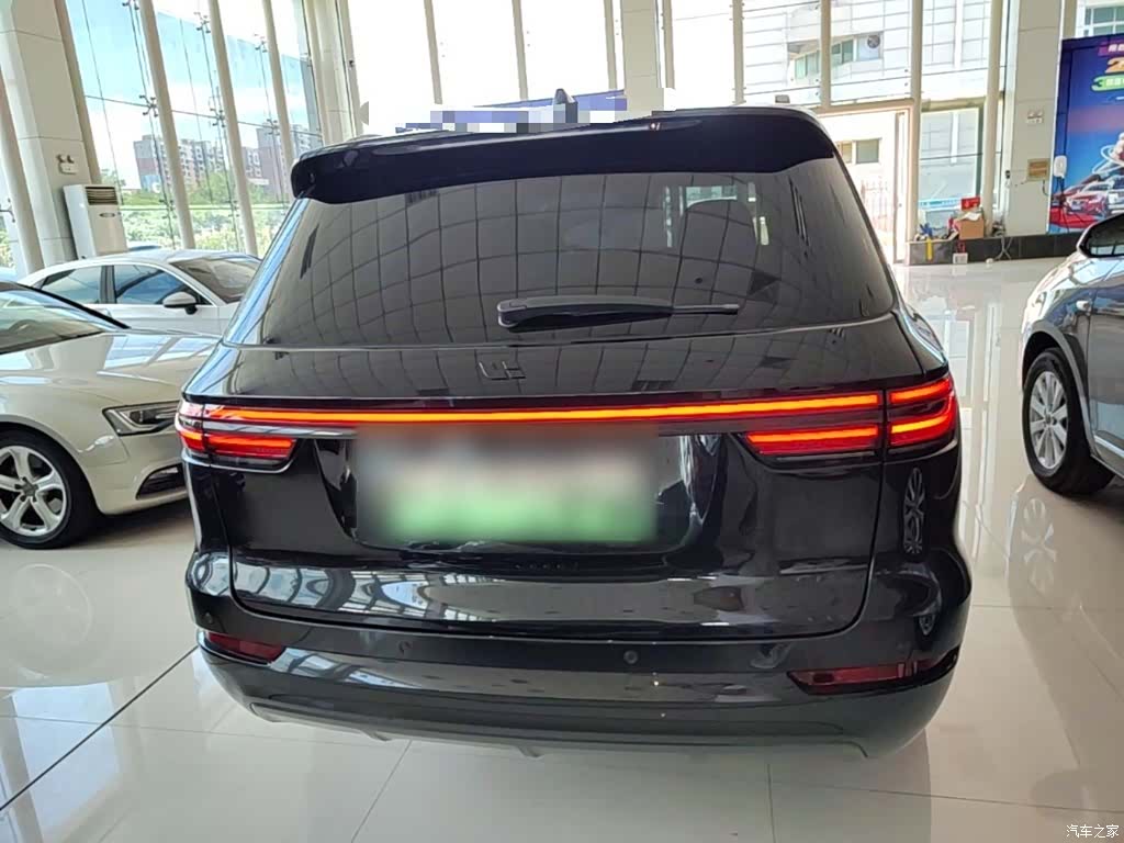 Li Auto ONE, 2022 6