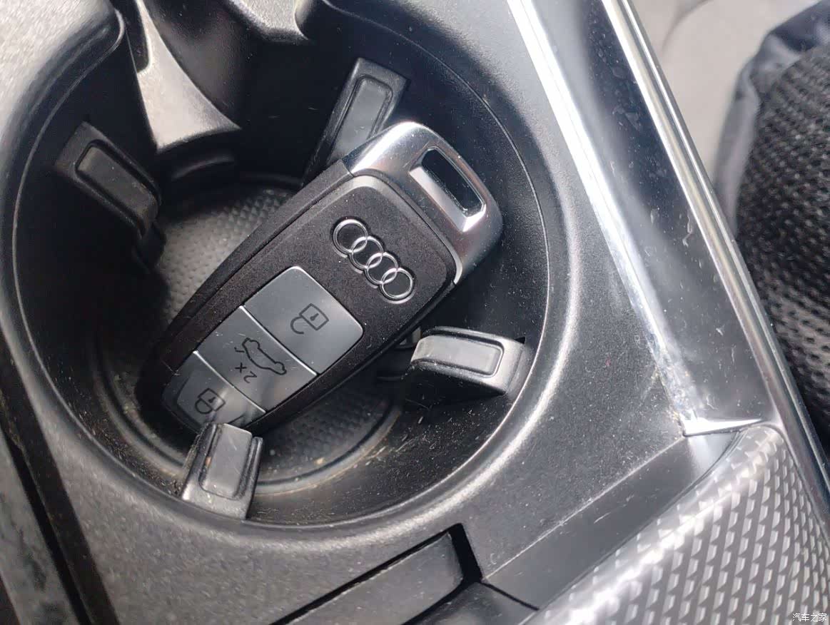 Audi A6L, 2023 15