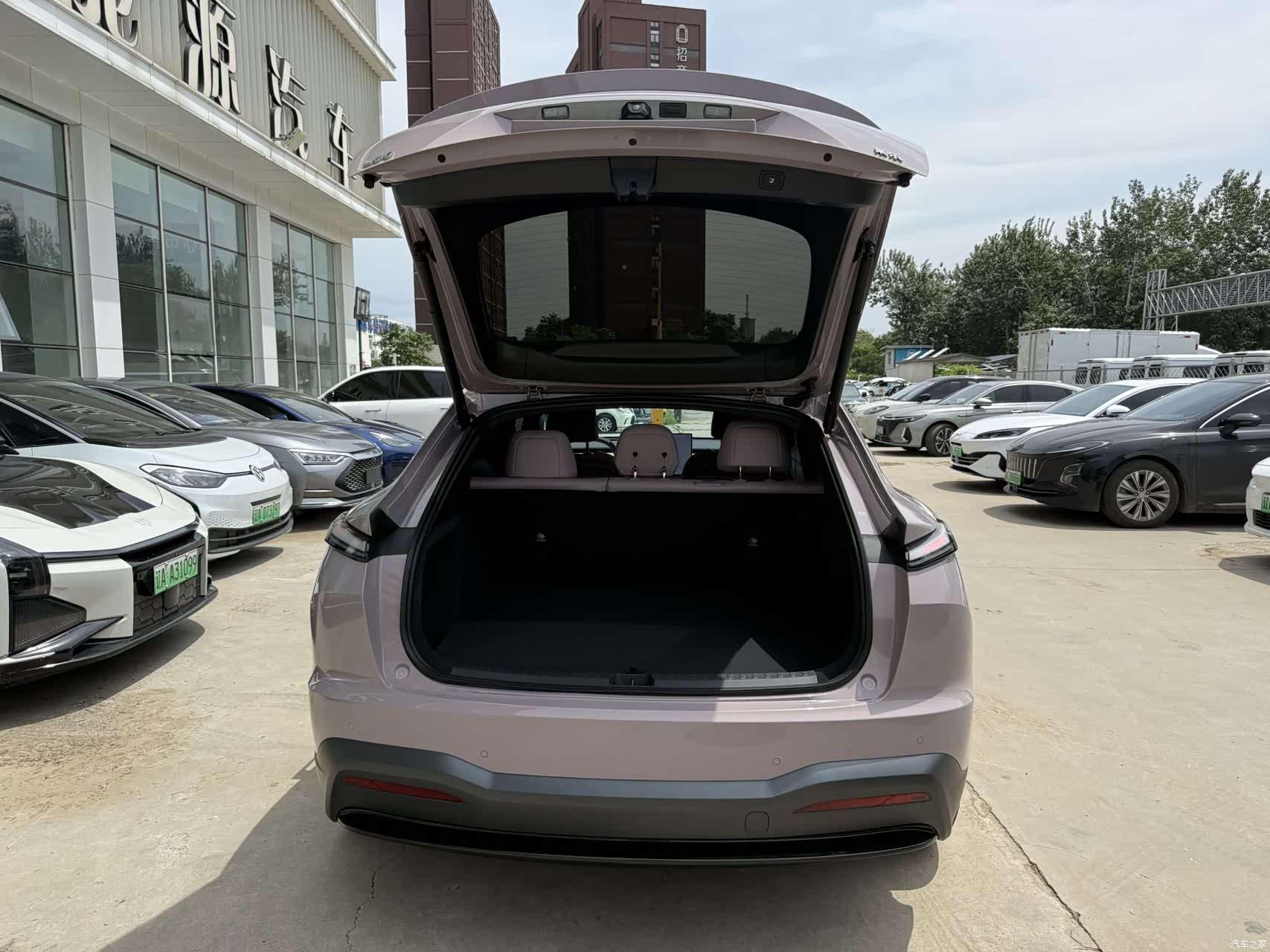 NIO L60, 2025 15