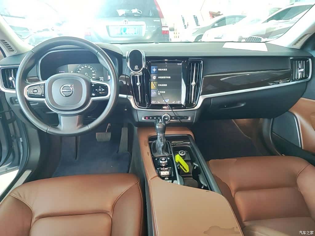 Volvo S90, 2018 10