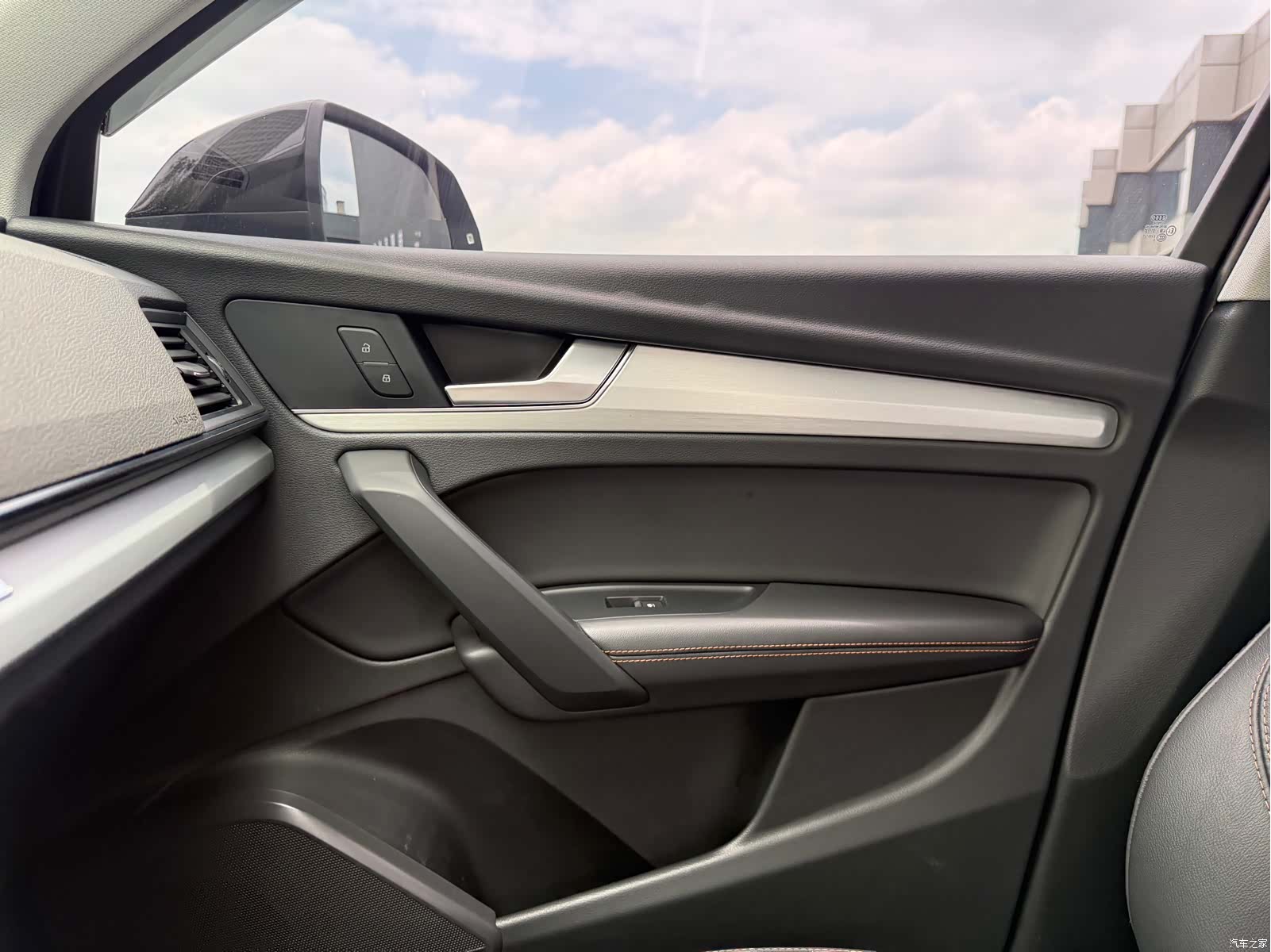 Audi Q5L, 2019 27