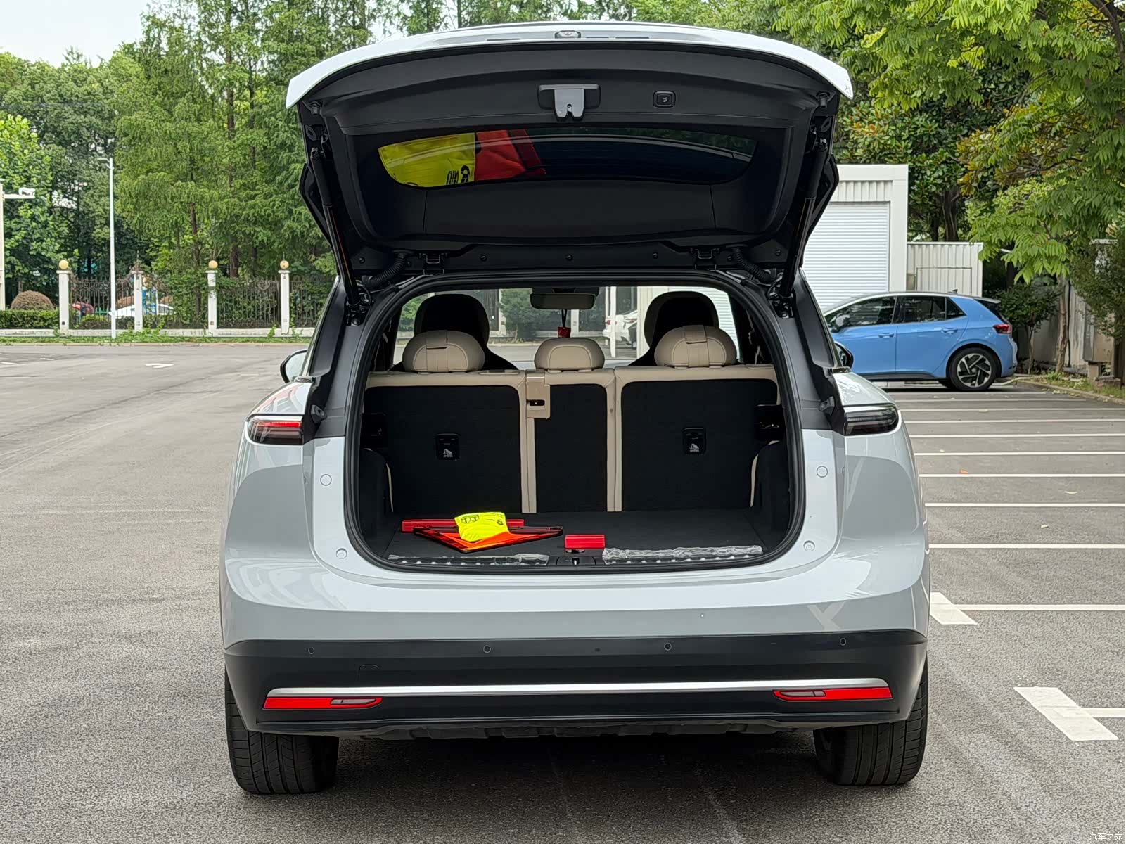 NIO ES6, 2024 8