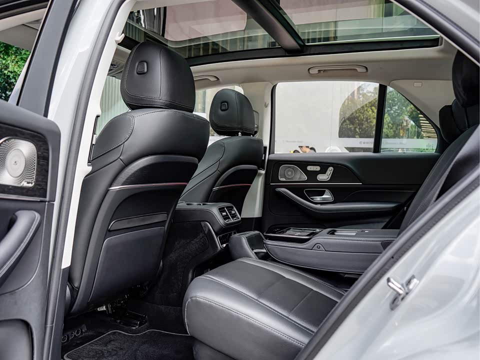 Mercedes-Benz GLE Mercedes-Benz GLE