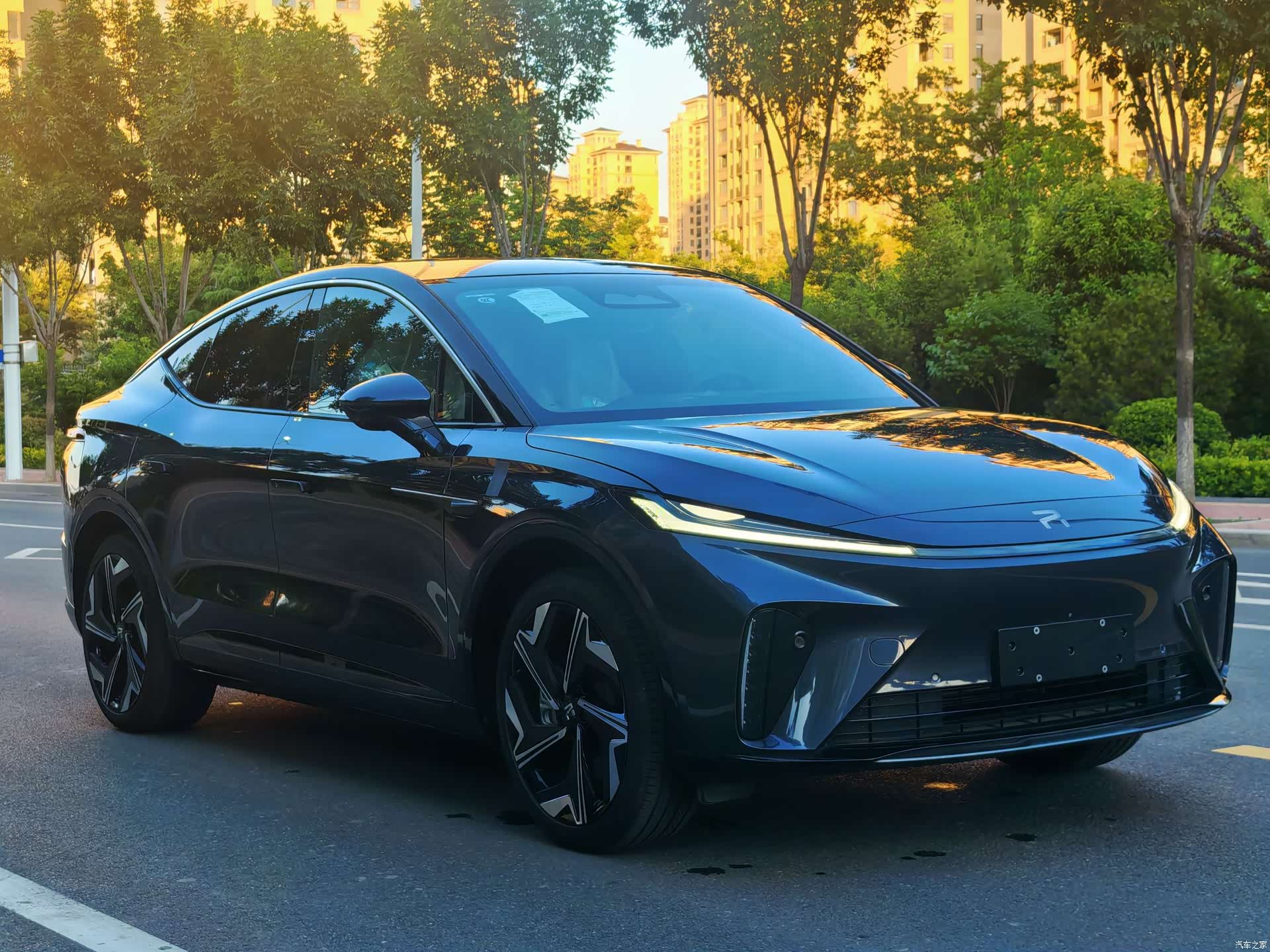 Rising Auto R7, 2026 7