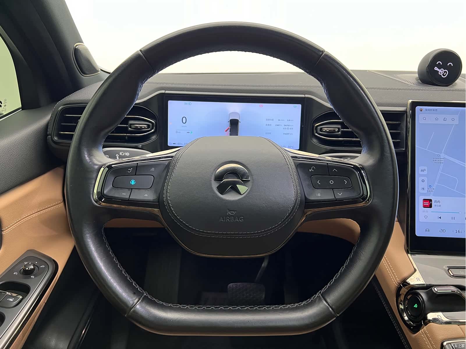 NIO ES8, 2021 7