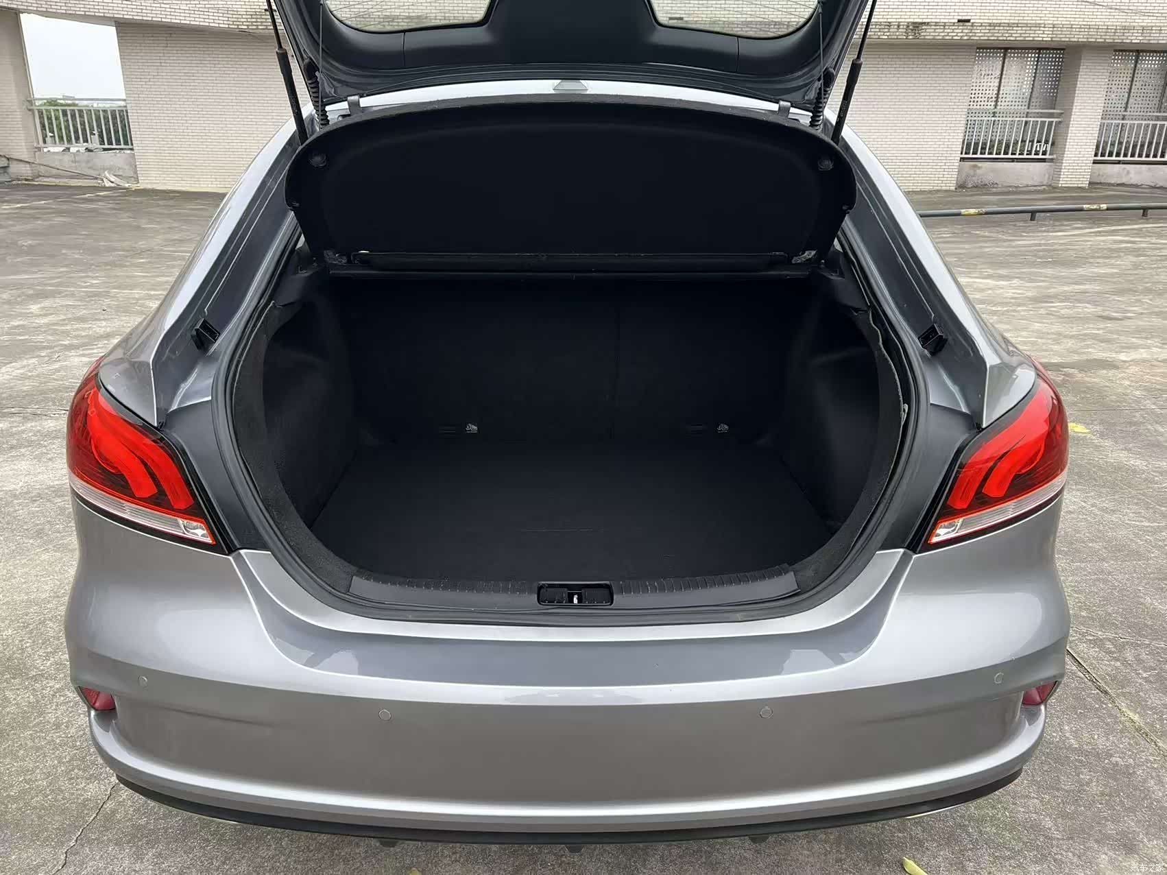 MG MG6, 2018 16