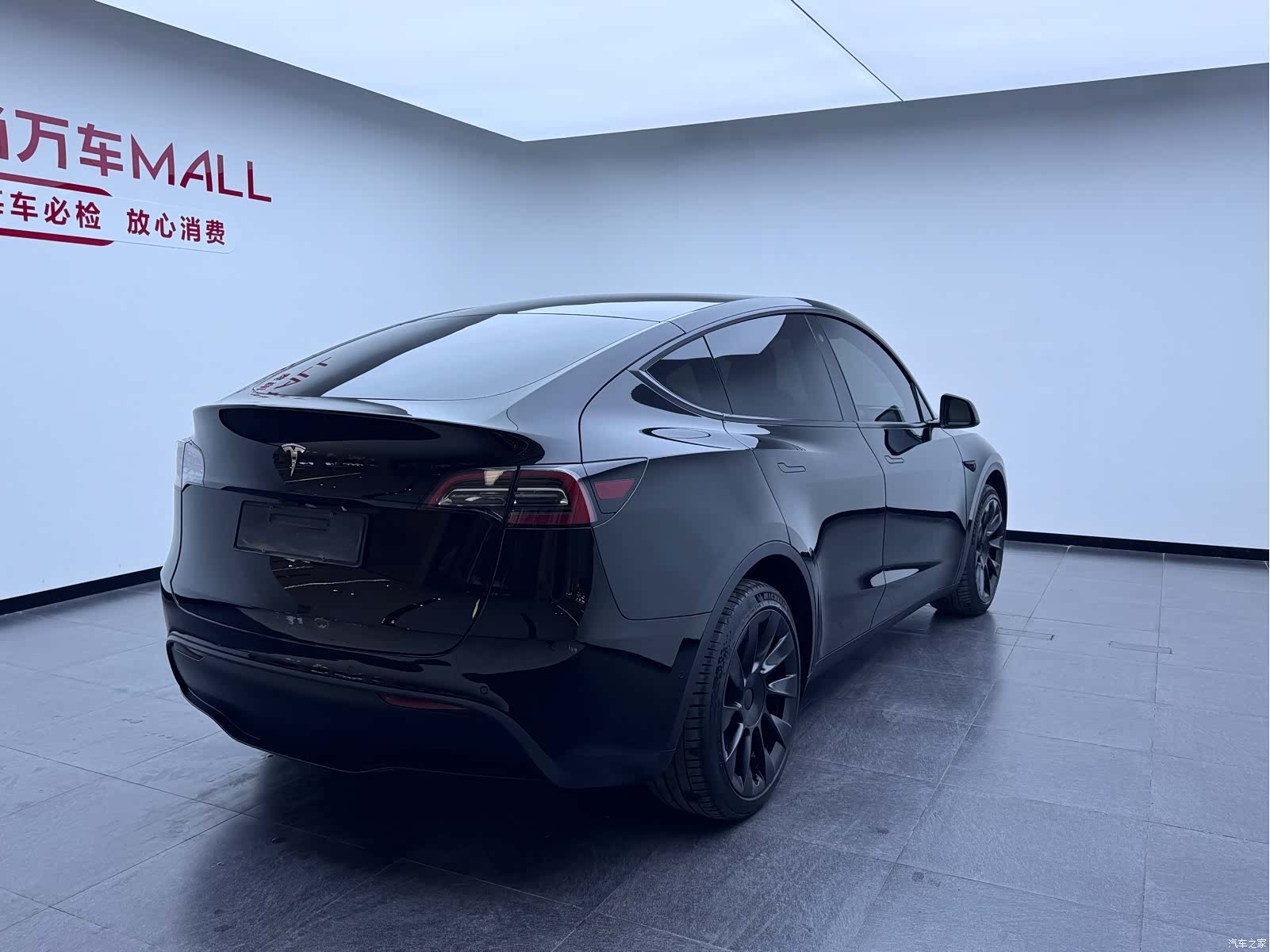 Tesla Model Y, 2023 все фото
