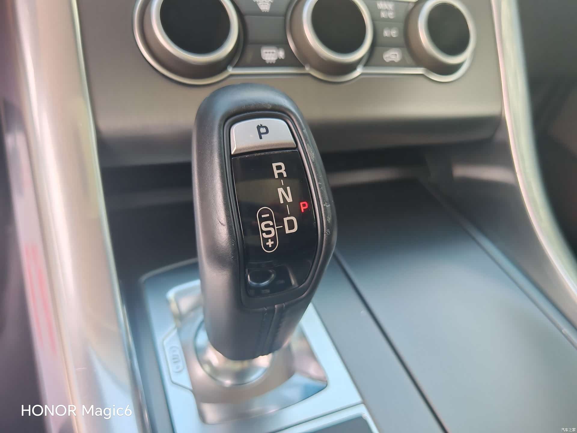 Land Rover Range Rover, 2016 23