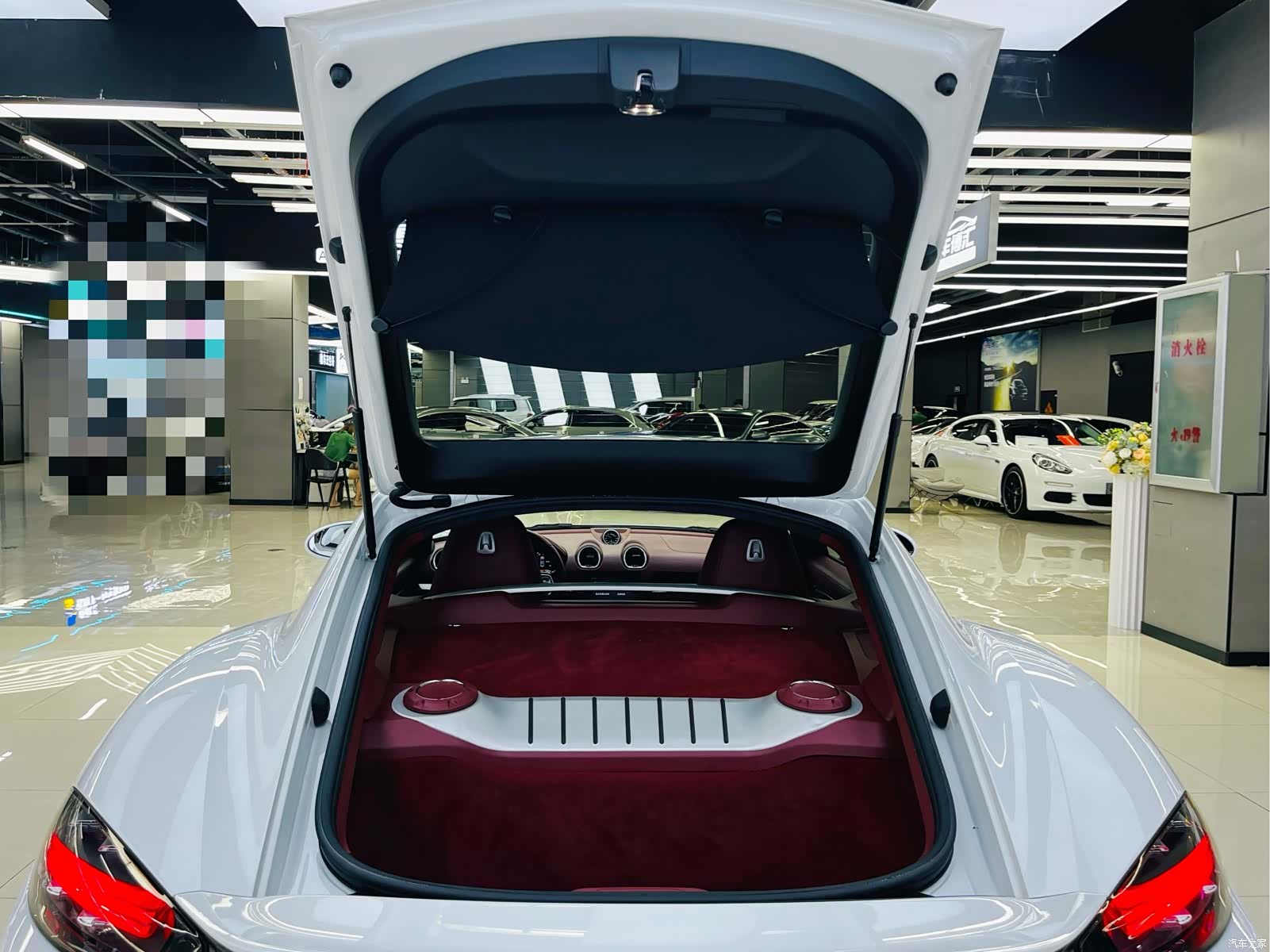 Porsche Cayman, 2018 13