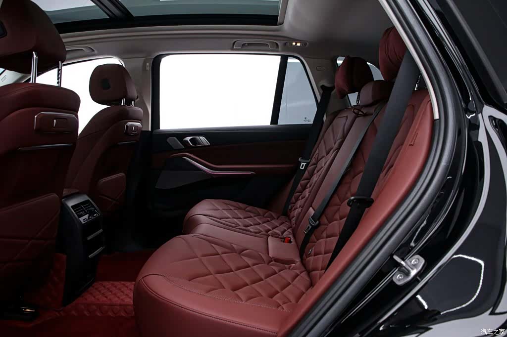 BMW X5, 2024 14