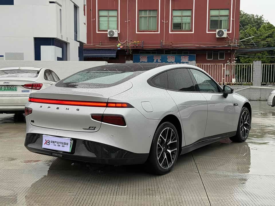 XPENG P7 XPENG P7
