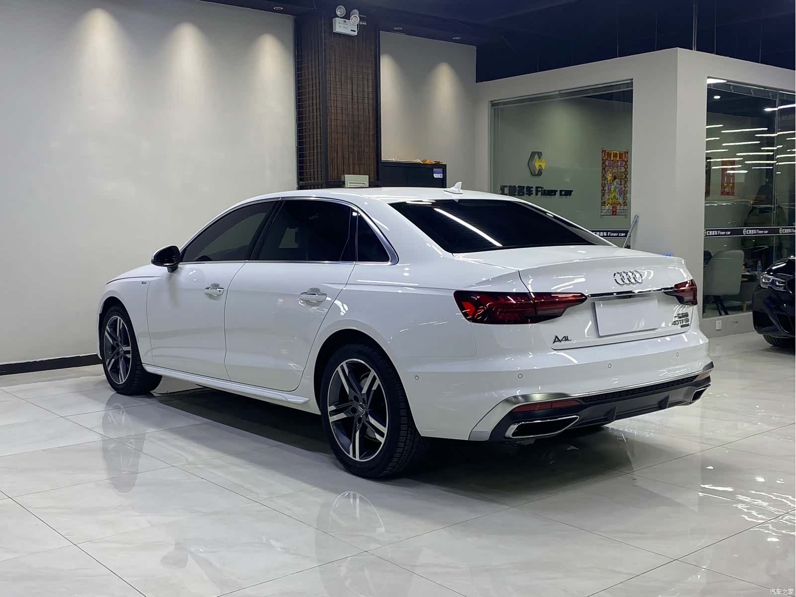 Audi A4L, 2021 22