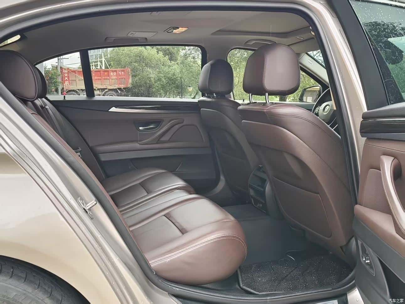 BMW 5 Series, 2017 17