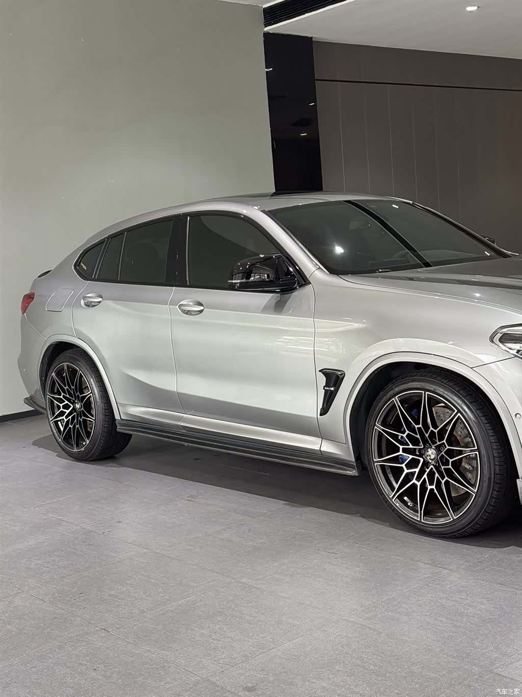 BMW X4, 2020 все фото