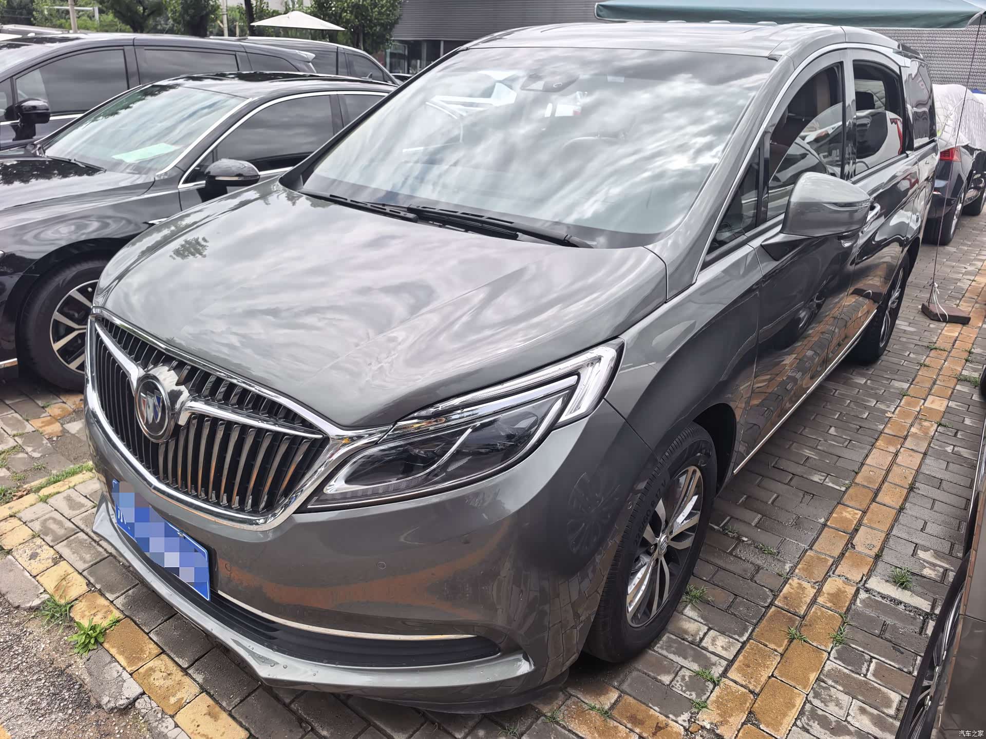 Buick GL8, 2020 1