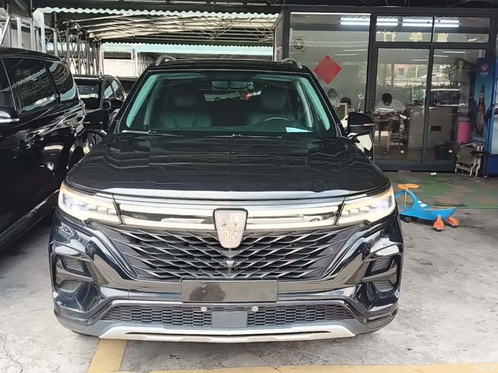 Roewe RX5, 2021 3