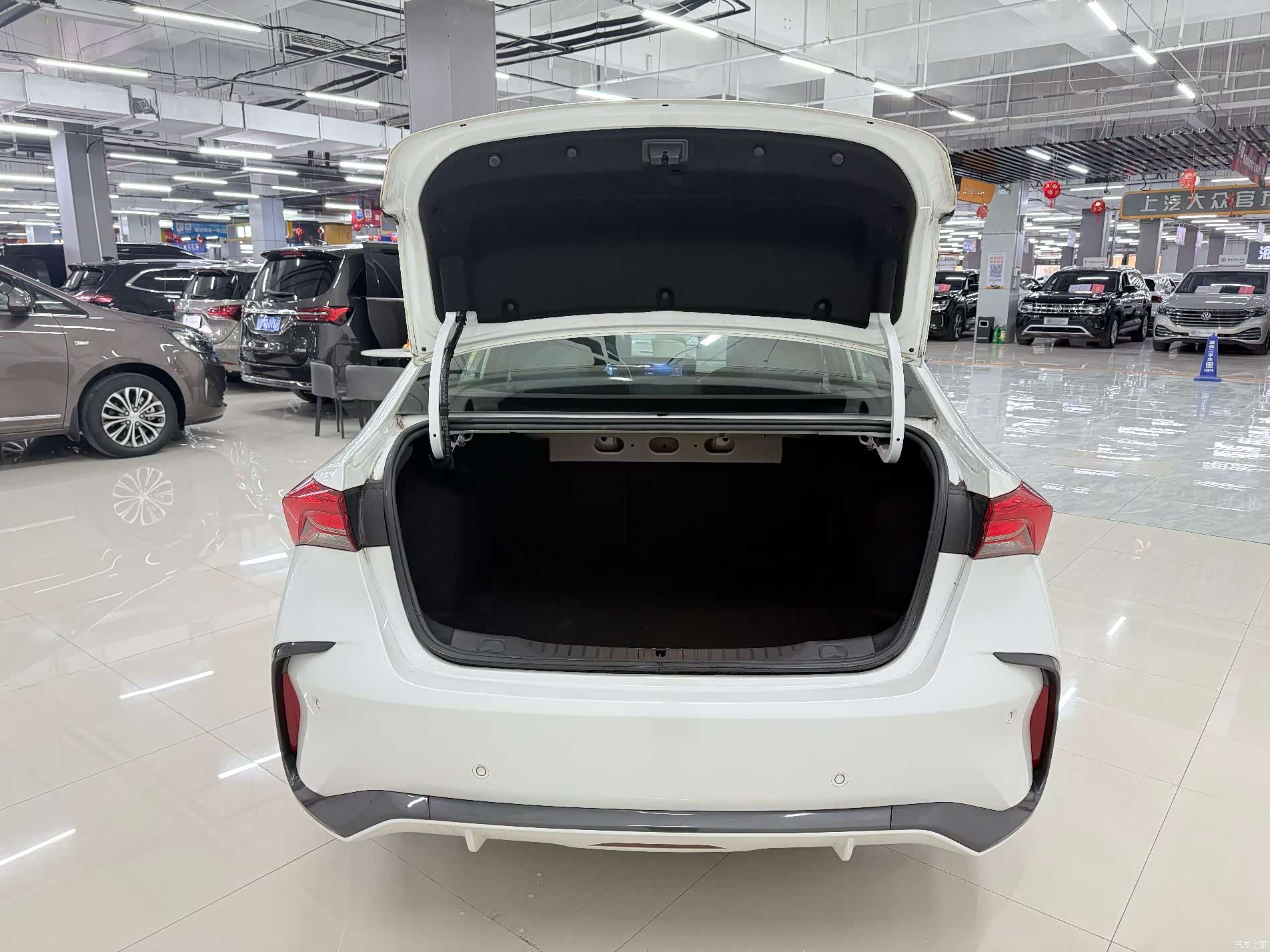 Buick Verano, 2024 14