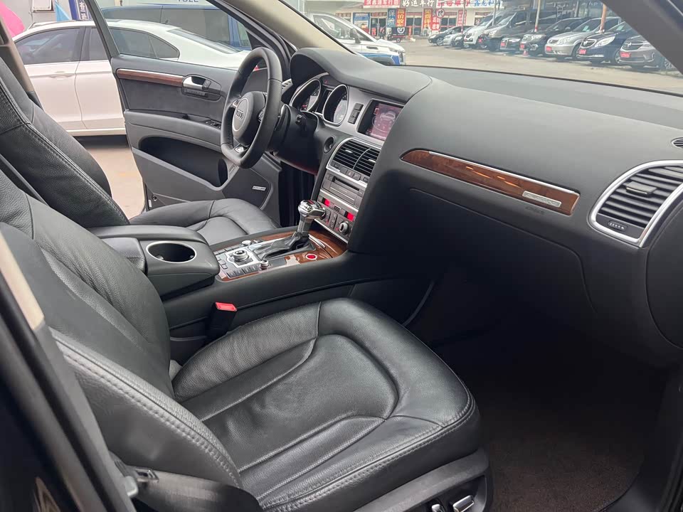 Audi Q7 Audi Q7