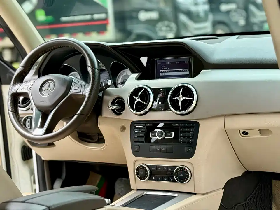 Mercedes-Benz GLK class