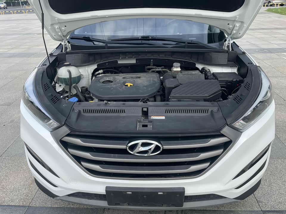 Hyundai Tucson Hyundai Tucson