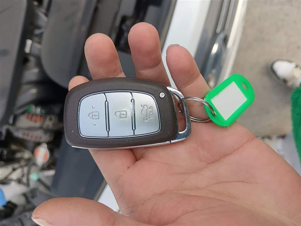 Hyundai Name picture