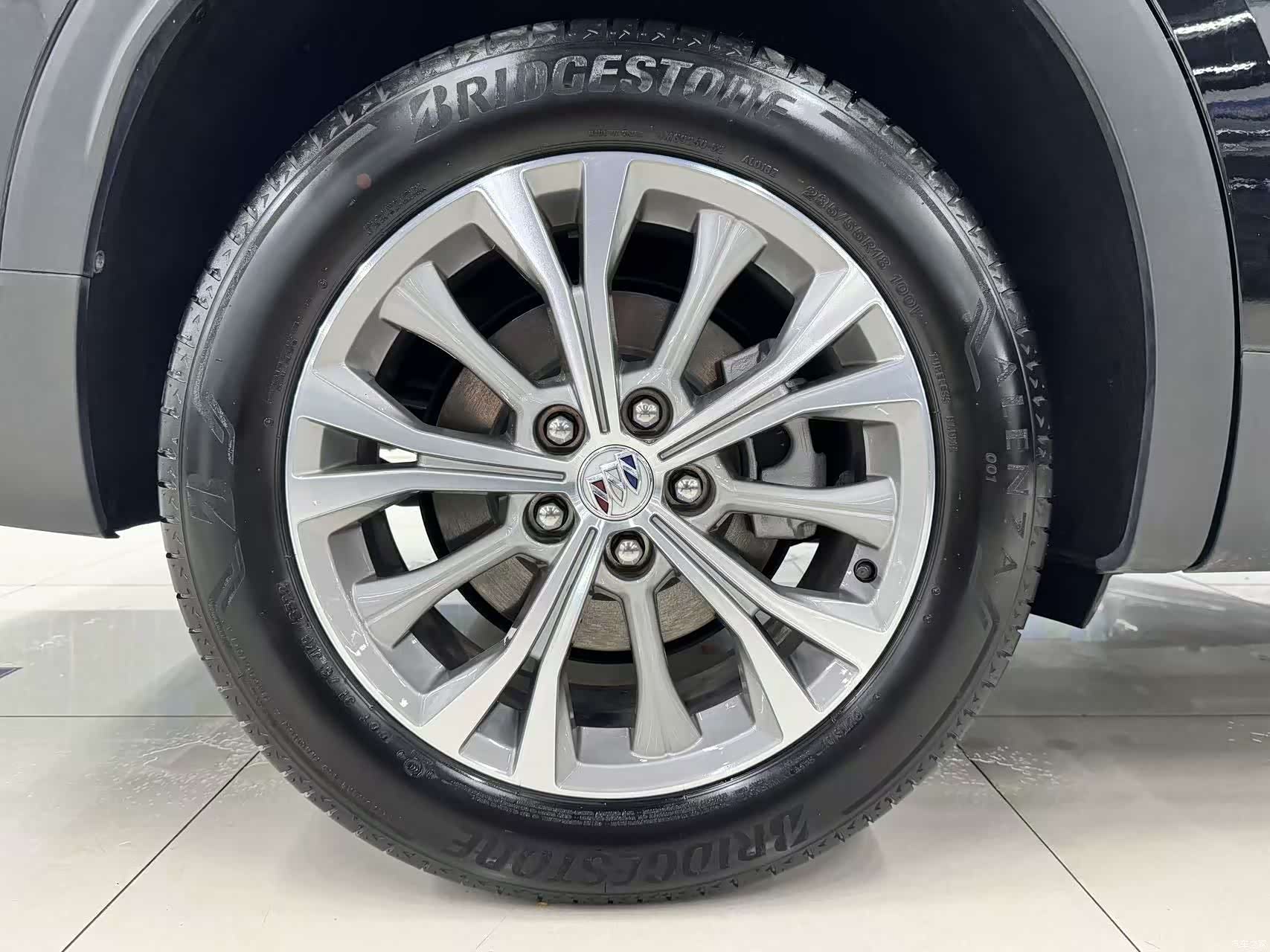 Buick Envision Plus, 2023 8