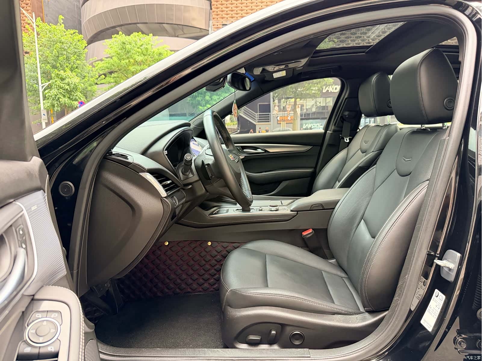 Cadillac CT5, 2023 9