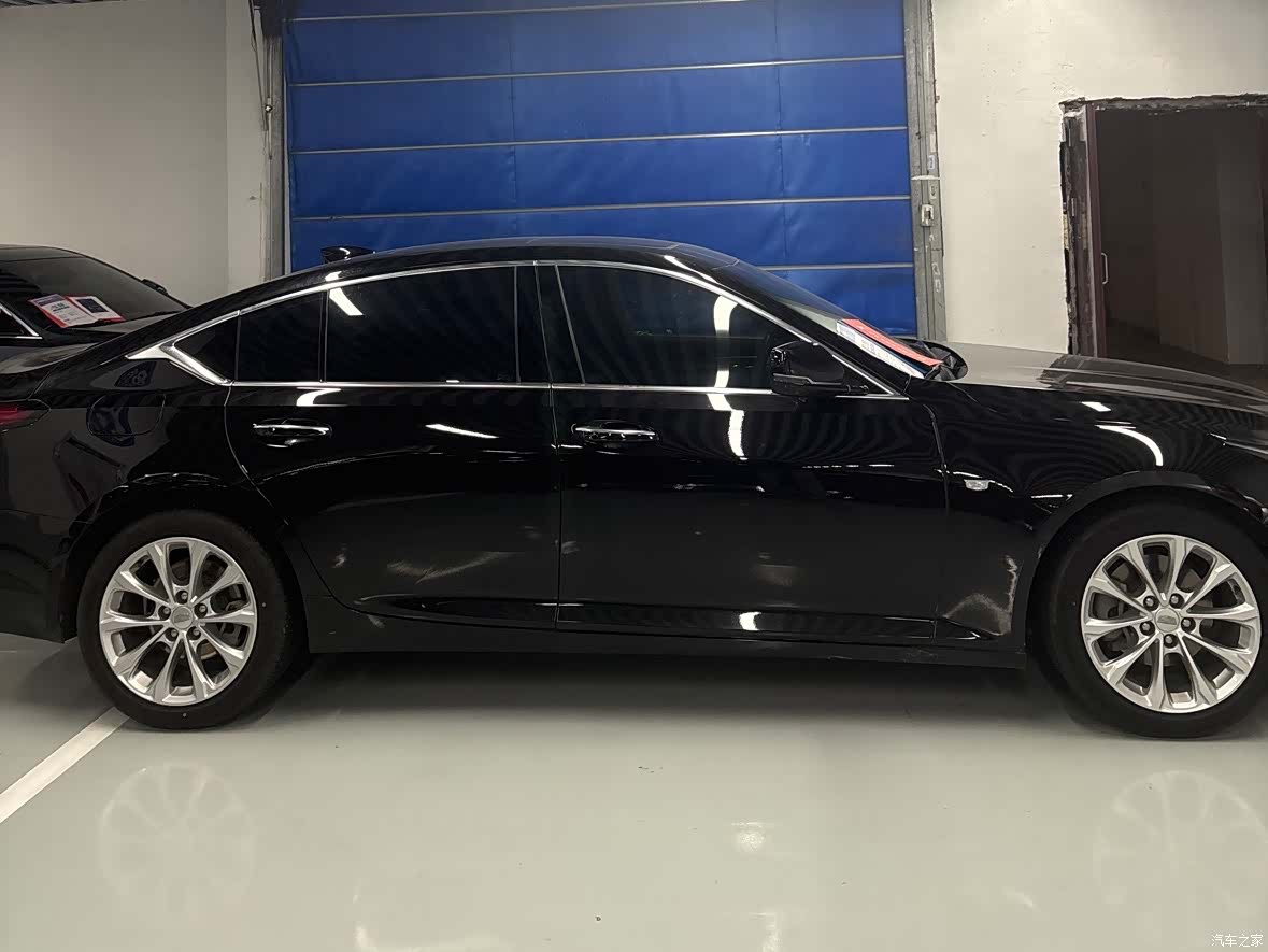 Cadillac CT5, 2022 3