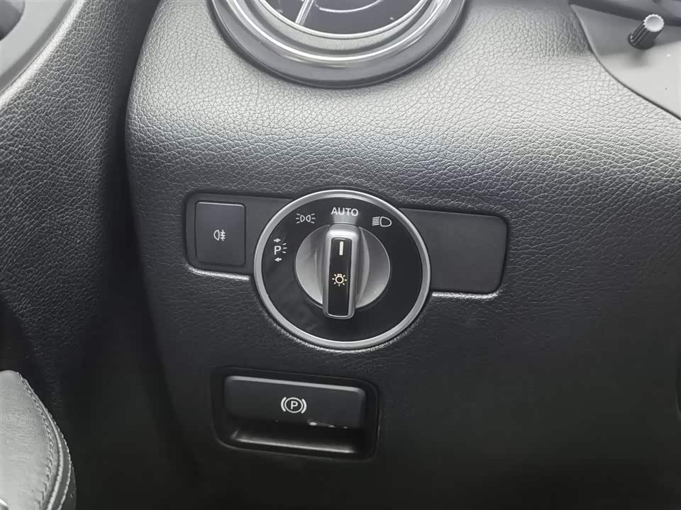 Mercedes-Benz SLK class