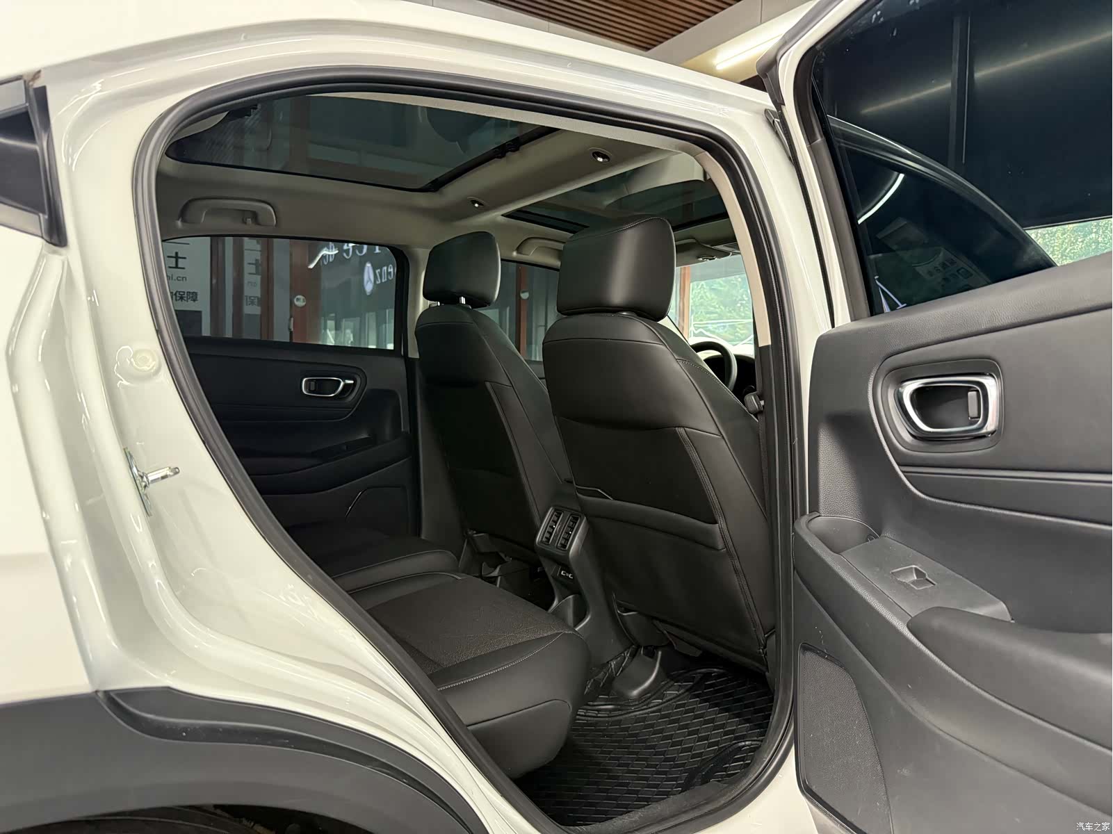 Honda Vezel, 2023 10