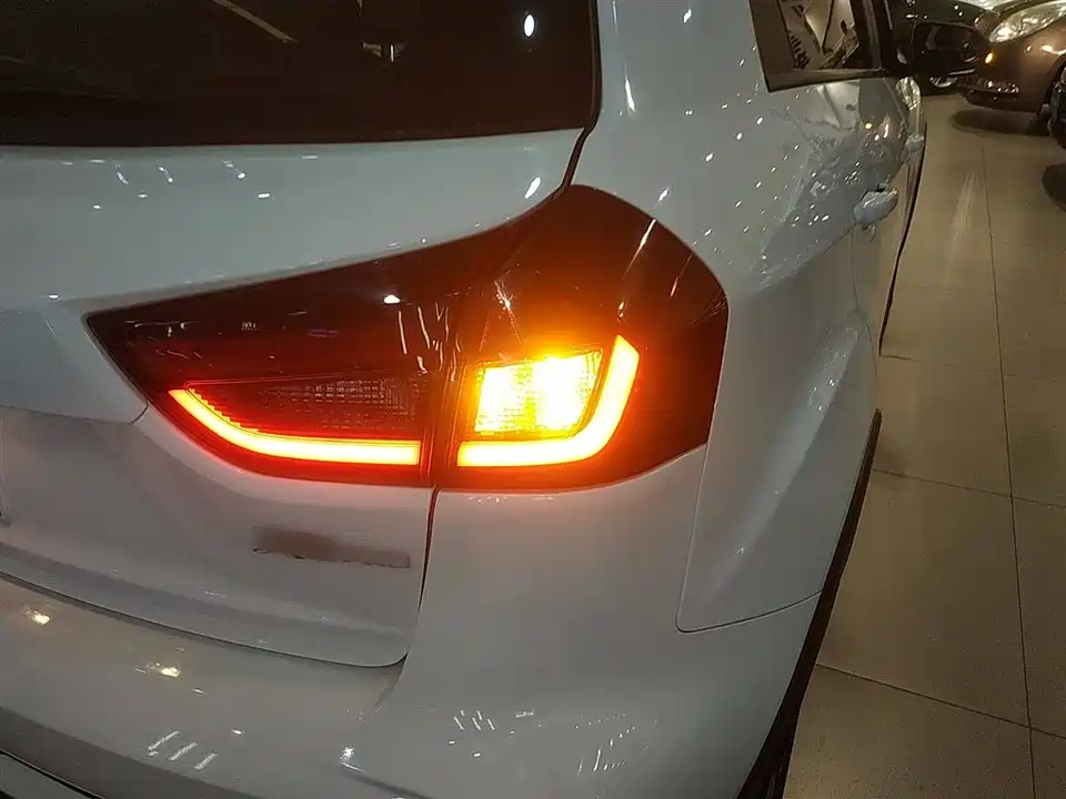 Geely Vision X3