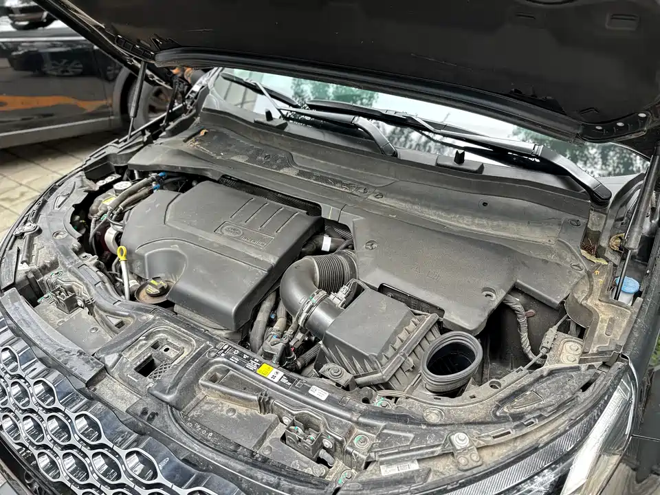 Land Rover Discover sports