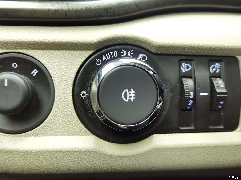 Buick V, 2018 21