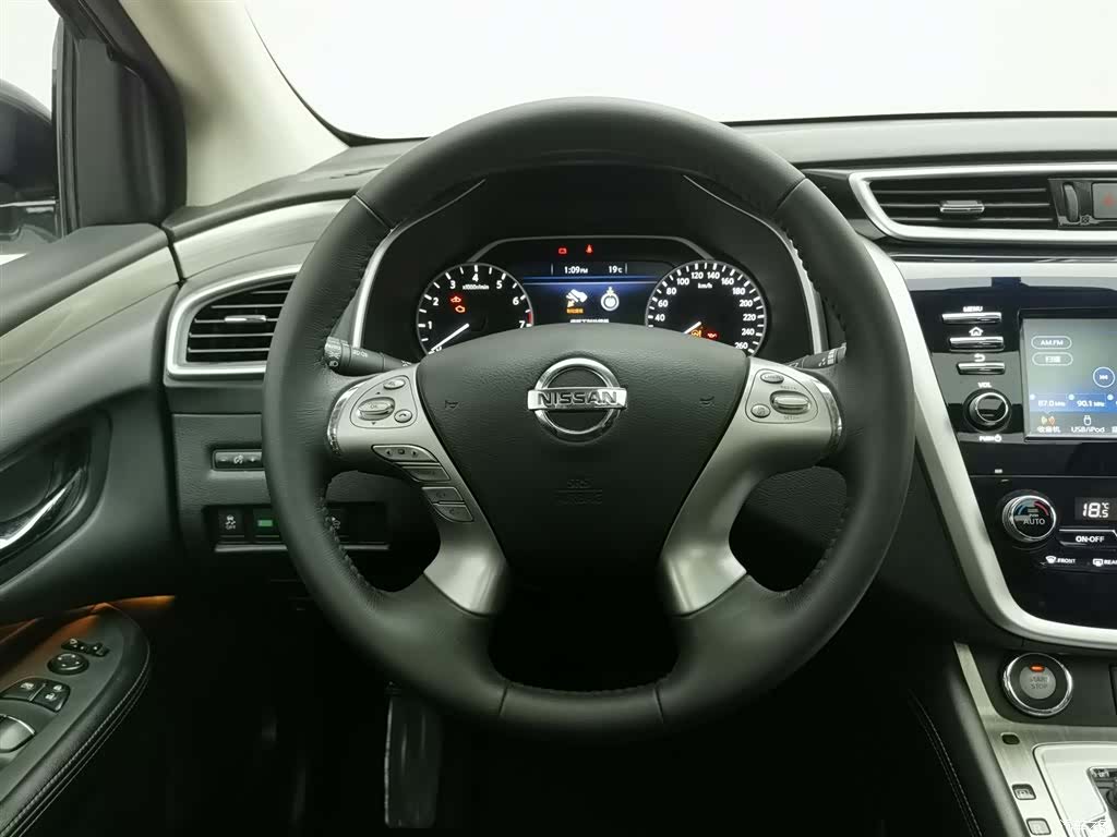 Nissan Murano, 2018 11