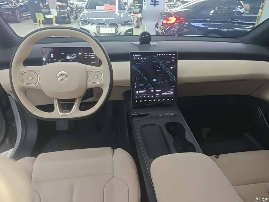 NIO ET5, 2024 10