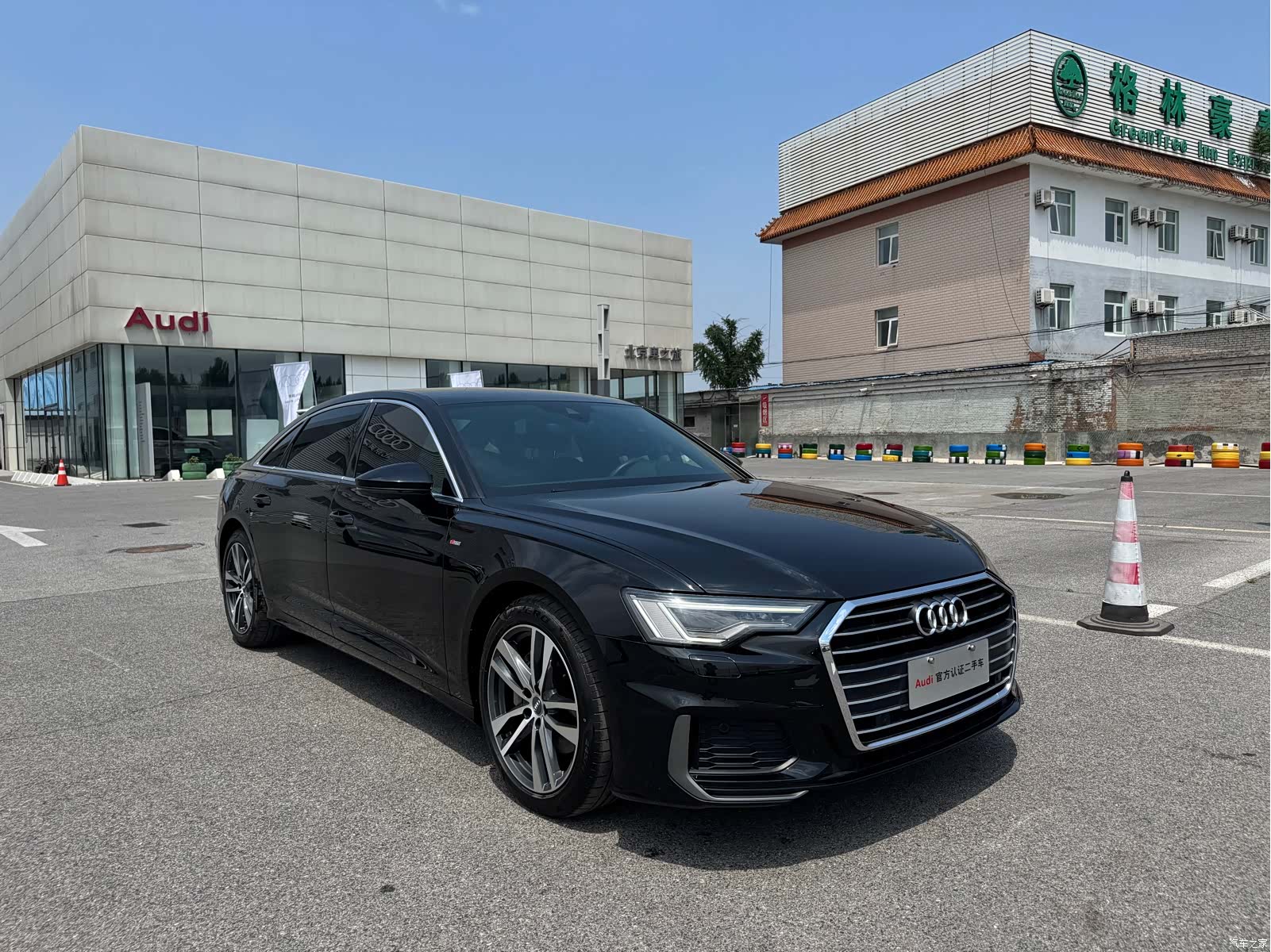 Audi A6L, 2021 3