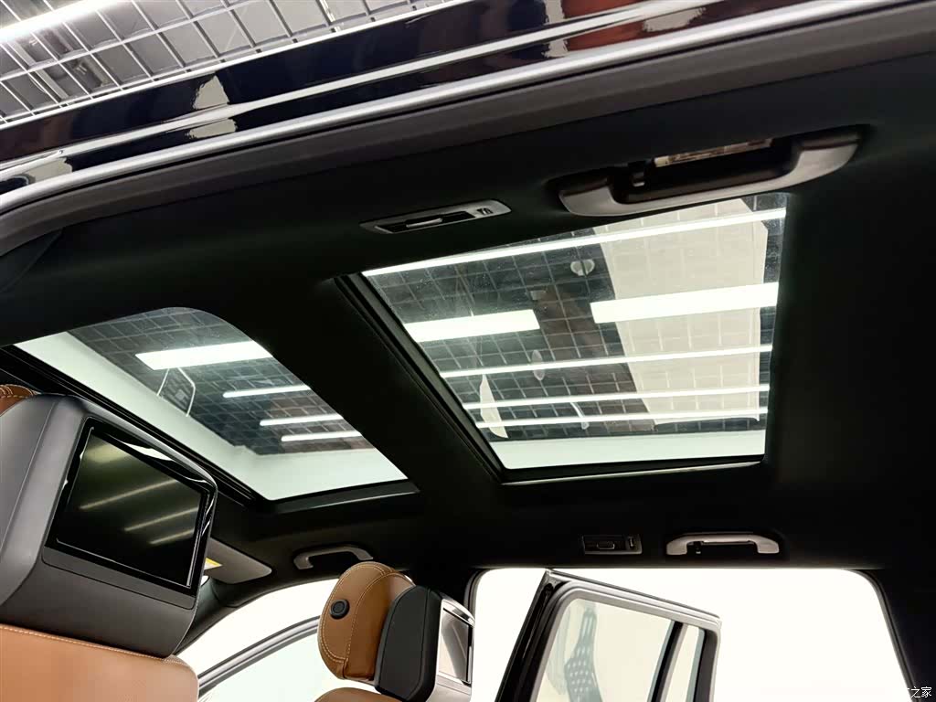 Mercedes-Benz GLS, 2018 9