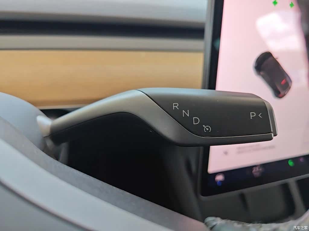 Tesla Model Y, 2021 14