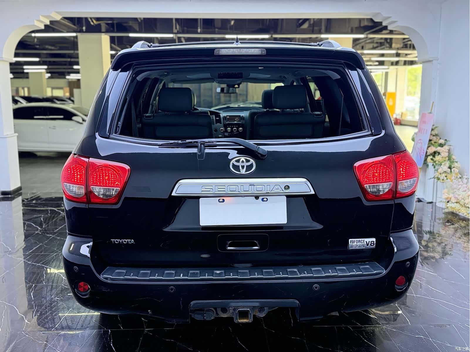 Toyota Sequoia, 2011 22